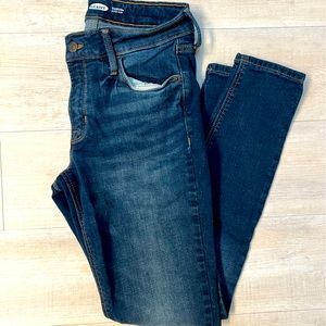 Dark Skinny Jeans